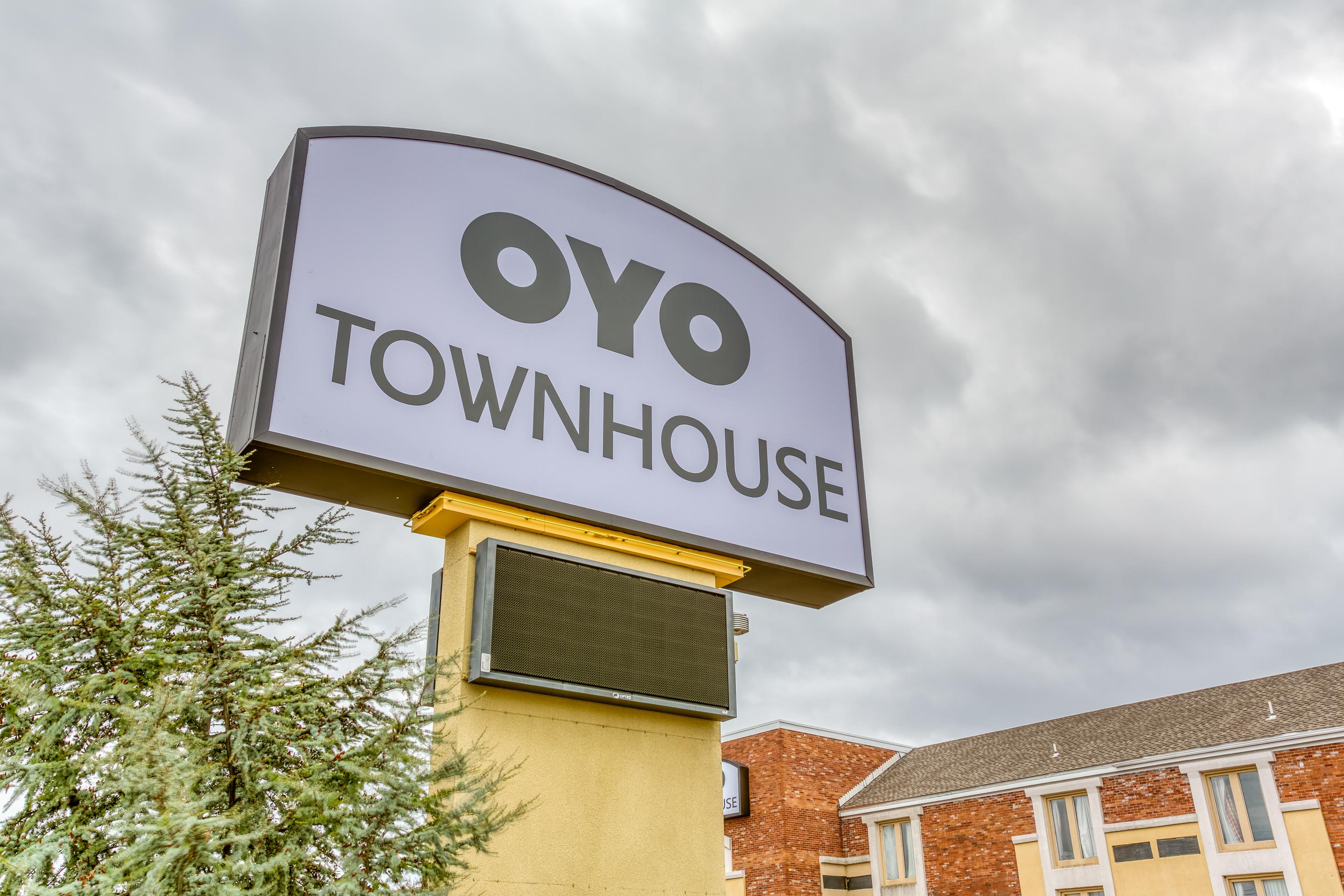 Hotel Oyo Townhouse Tulsa Woodland Hills Exteriér fotografie